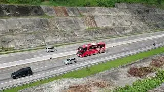 Bagong cepat sekali dikumpulan bus mondar mandir