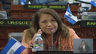 NIDIA DIAZ
