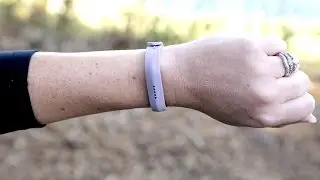 FitBit Flex 2 can go in the pool with you