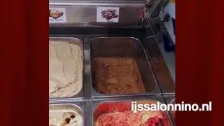 Vitrine van roomijs, Vetrina Gelato alle creme.