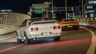 Reina's Nissan Skyline GT-R R32 racing on the Wangan / Street racing with traffic / Assetto Corsa