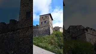 The stunning Landskron Castle 🏰 @buhayayganyan # #trendingvideo #viral #nature #castle #amazing