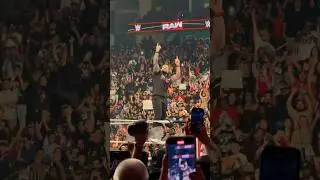 Роман Рейнс исполняет совершенно новую версию танца Джея Усо YEET! #wwe #вирусный #fyp #исследова...