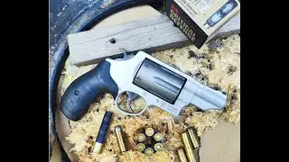 Smith & Wesson GOVERNOR - a mindentl&ouml;vő korm&aacute;nyz&oacute;