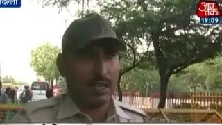 India 360: Narrow Escape For Delhi Police Constable