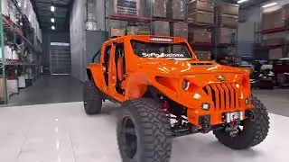 2025 Jeep Gladiator SoFlo Spartan in Juice Orange high gloss, with 5 spoke Apoc rims 535863