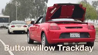 Cold & Foggy Buttonwillow Trackday | MR2 Spyder & NC Miata
