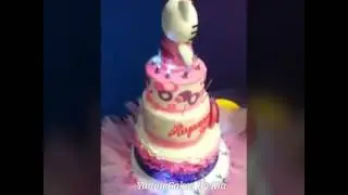 Spinning Hello Kitty Cake