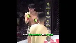 Intense MMA Fight: Oshiro's Big Strikes and Strategy #shorts