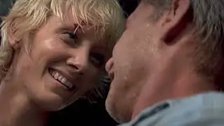 Six Days, Seven Nights 1998 Robin & Quinn make it back home scene