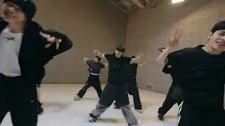 MIRRORED NEXZ Walking on Water Hip VER