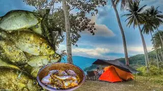 Кемпинг на пляже и охота в море, сбор рыбы, крабов и моллюсков.