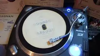 Puttin' On the Ritz  - Goodson Gramophone Flexi Record - 78 rpm - Numark TTX
