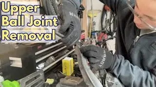 How to remove upper ball joints