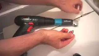 Wolfcraft - 90 Degree Screwdriver & Drill Adapter (Magnetic Hex Bit)