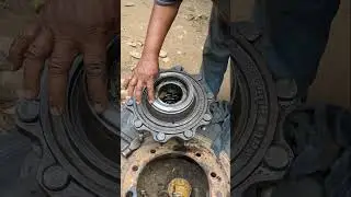 Wheel hub restore - mechanical fix #short #machinetools #mechanical #fix #satisfying