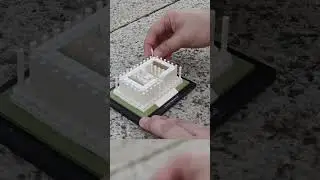 Timelapse Building LEGO at the Lincoln Memorial