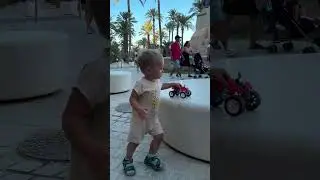 Kids Play with Toy Cars Outside 🚗👧👦 #shorts #toycars cars #машинки