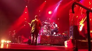 John Mader drum solo with John Fogerty in Victoria BC.  Song:  Keep On Chooglin'
