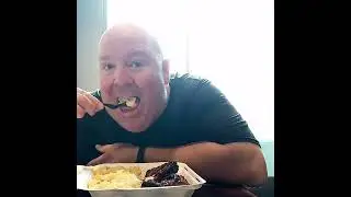 REVIEWING CHICKEN DINNER IN HOUSTON-@LATRYGUY 