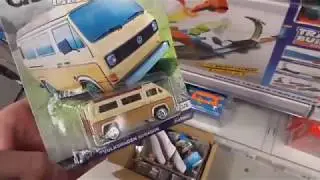 Random Cargo Carriers VW Sunagon Find In An Overstock Box!