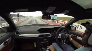 C63 AMG 1/4 mile Santapod W204