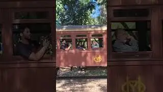 locomotiva rmv 68 saindo de TIRADENTES-MG #efom #bitolinha #turismo #ferrovia #rffsa #cartola