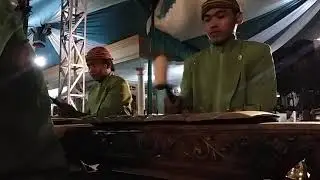 Melody Saron Sampak Nem