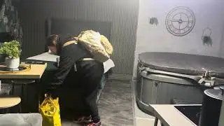 Tour Of Riverside Studio With Jacuzzi in Sheffield 2025