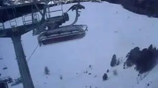 Strong wind against chairlift