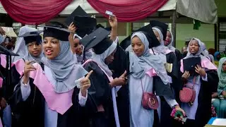 ANGALIA WANAFUNZI WA AL-IHSAAN WALIVYOTAMBA KWENYE QASWIDA YA KIPEPEO 2022