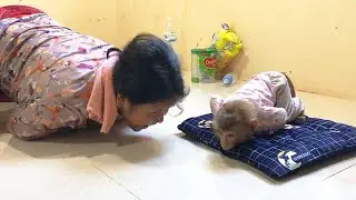 Handsome Jason So Innocent Acting Old Fogey Shy With Mom Persuade