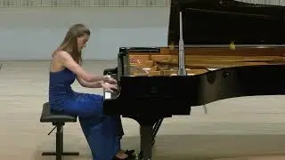 M. Ravel: Oiseaux tristes (Miroirs) - Anna Maier