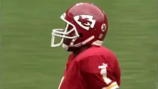 Warren Moon logs NFL milestones in Kansas City | October 22, 2000 | Chiefs vs. Rams