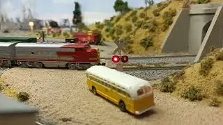 N Scale Kato Amtrak South West Limited -Santa Fe F7 Warbonnets