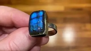 Flashy Blue Labradorite Ring