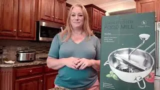 Homemade Tomato Sauce with a Food Mill | Easy Recipe Using Hungry Artisan