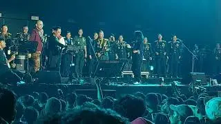 GIGI feat.KAPOLRI & PANGLIMA TNI - Kepastian Yang Kutunggu / Janji at HUT Bhayangkara 78 th, monas