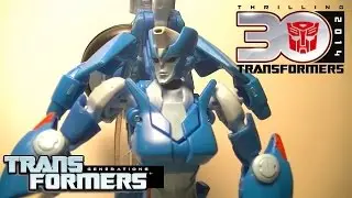 Transformers Generations Deluxe Chromia