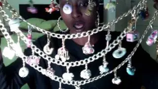 Juicy Couture: EXCLUSIVE LUXE CHARMS NECKLACE!!!!!!!!!!!!