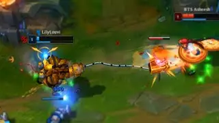 Shaco saves ADC with the box 🙀🤡