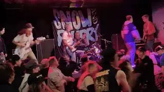 Everybody Takes One - Live at Snow and Flurry Fest in Minneapolis, 2025