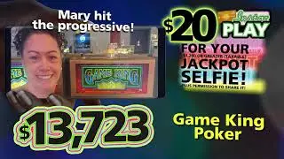 Jackpot Seflies - Summer 2025!