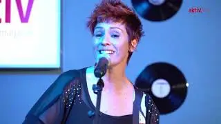 SHARRON LEVY -  Punk Thursday (LIVE unplugged)