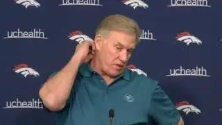 Denver Broncos(NFL). The new guys, Domata Peko and Zach Kerr, meet the press. 2017 03 13