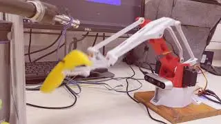 Banana 🍌 Picking Robot 3D Printed Prototype - Fully Autonomous Depth Camera project on YOLACT