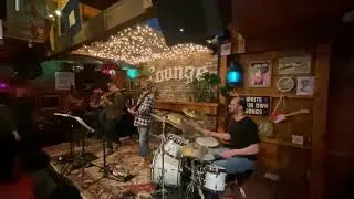 &ldquo;Sunshine Daydream&rdquo; Uncle John&rsquo;s Banjo @ Daily Brew Lounge 1/30/26