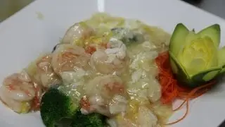 Lobster Sauce and Crab Meat