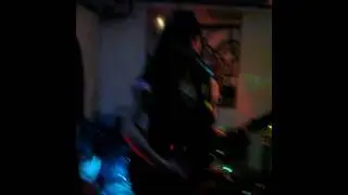 Kale solo @ Atom