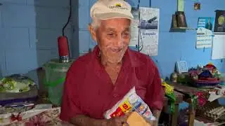 A sus 94 a&ntilde;os a&uacute;n trabaja para sobrevivir | Don Roberto 🙏